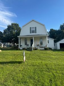 121 E Isabelle St