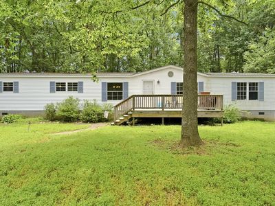66 Brecks Ln