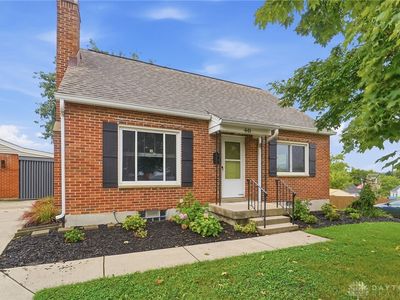 441 Early Dr W