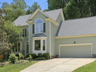 104 Canterstone Ct