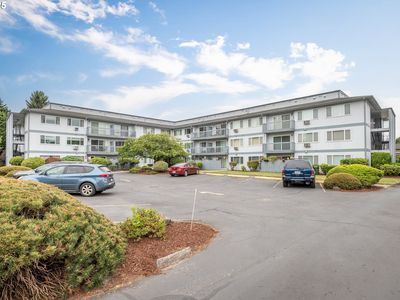 Property at 2005 Tibbetts Dr, Longview, WA