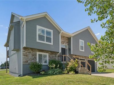 311 Fairview Cir