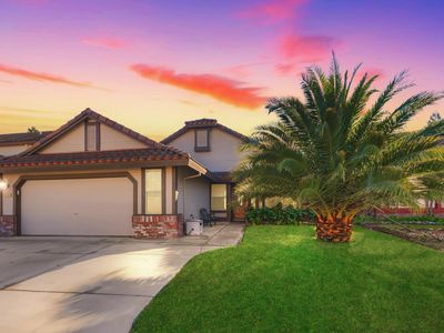 5118 Emerald Fell Ct