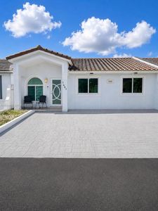 Property at 7681 NW 178th Ter, Hialeah, FL