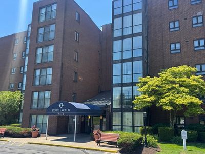 4234 N Main St #5A5