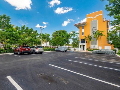 Property at 555 E Dania Beach Blvd #9, Dania, FL
