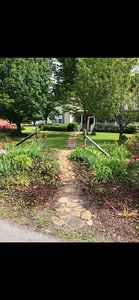 202 Meadows Ln