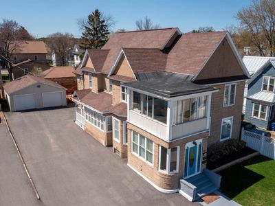 620 South 1ST AVENUE