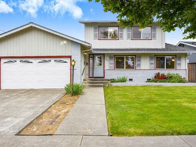 4777 NE Perezoso Calle St