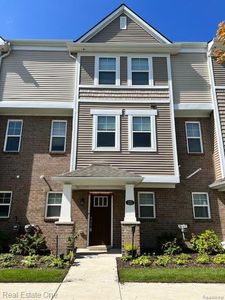 Property at 123 Monument Ln, Wixom, MI