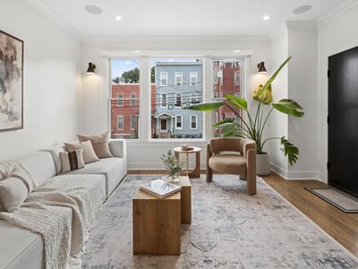 204 Bowers St Floor 1