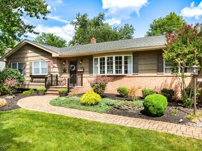 211 Briarheath Lane