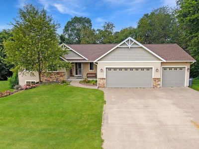 W7954 Country AVENUE