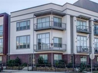 106 NEWELL AVE #106