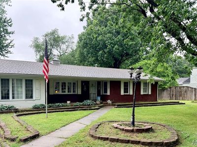 25 Green Meadow Dr