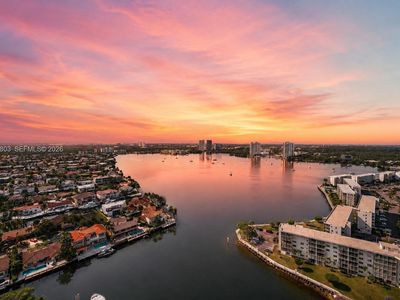 1000 Island Blvd #2911