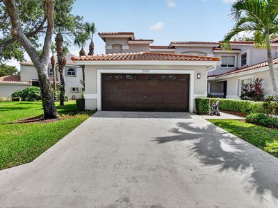 10401 Lake Vista Circle