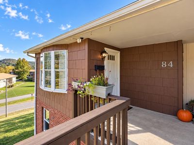 Property at 84 Pinewood Ln, Clarksburg, WV