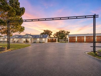 4513 Robin Ln
