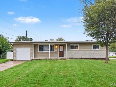 2250 Rivoli Pl