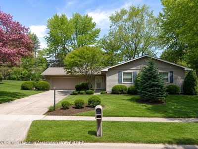 2176 Tamarack Dr