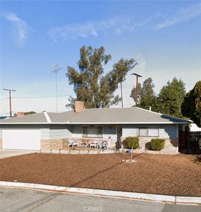 40490 Melrose Ave