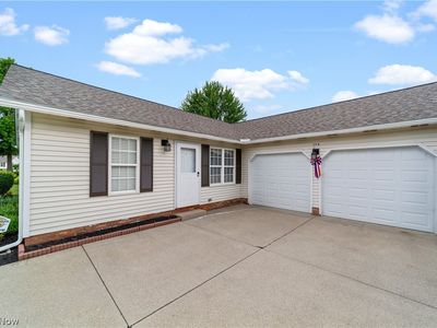 Property at 176 Newport Dr, Painesville, OH