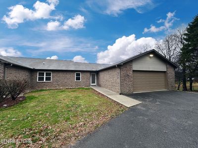 330 Villa Dr