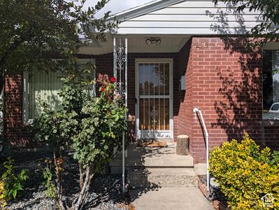 275 E Welby Ave