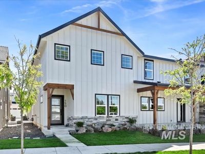 Property at 150 N Edgewood Ln, Eagle, ID