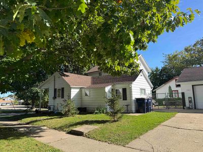 102 S Chatham St