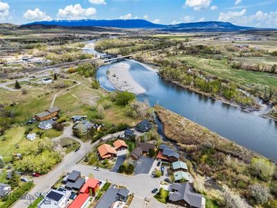 213 Little Creek Bnd