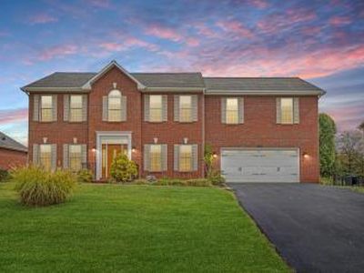 6411 Garrett Ln