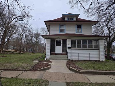 600 Cottage St