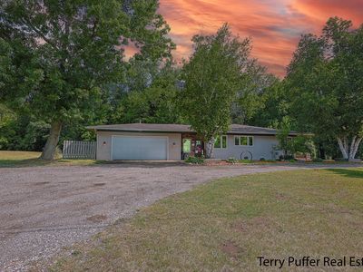 721 Seventeen Mile Rd