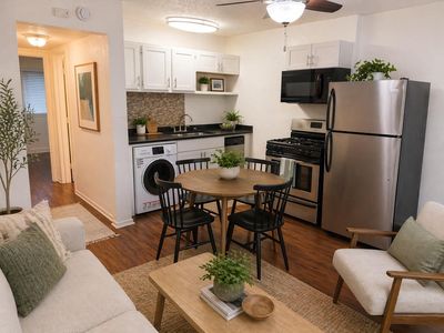 2401 Manor Rd APT 132A
