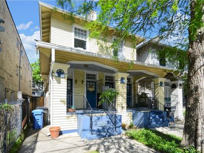 1445 Saint Mary St