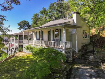 212 Edgeview Ave