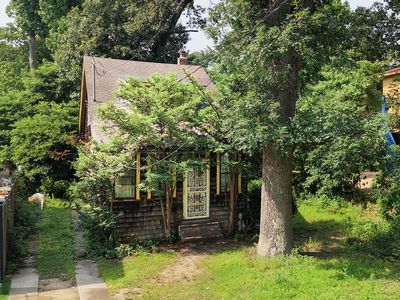 193-35 McLaughlin Ave