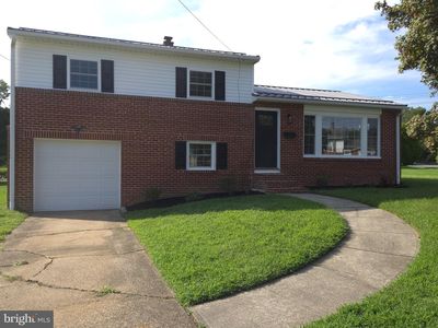 2444 Owen Dr