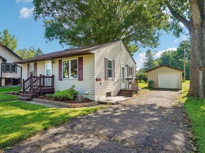 409 Birchwood Ave