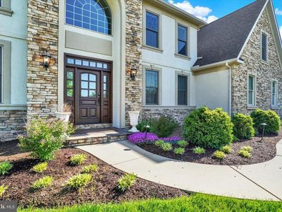 1302 Wicklow Dr
