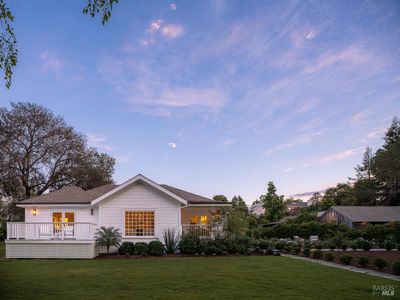 555 Magnolia Avenue