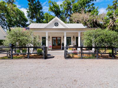 29 Lawton St