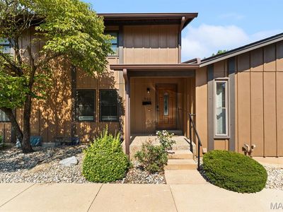 903 Hampton Ct
