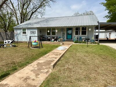 413 Southview