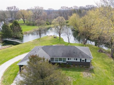 7340 W Lancaster Rd