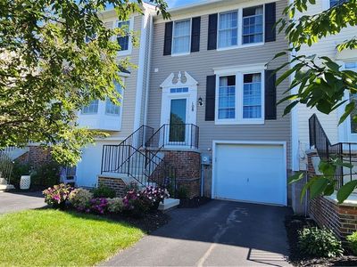 108 Courtshire Ln
