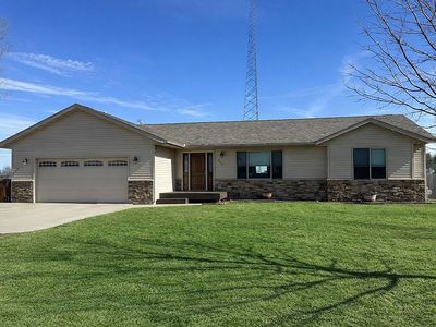 Property at 106 3rd Ave NE, Geneva, MN