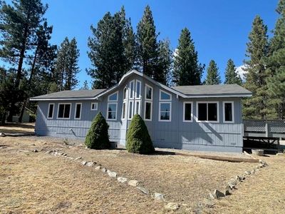 285 Snowberry Ave
